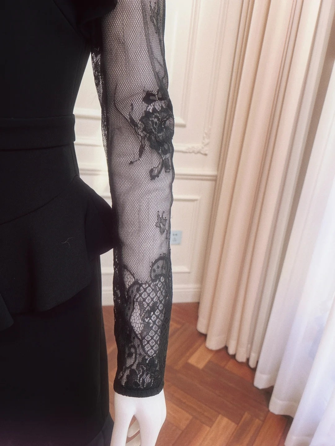 Alluring Long Sleeve Black Homecoming Dress Lace Cutout A-Line Birthday Dress GG5998