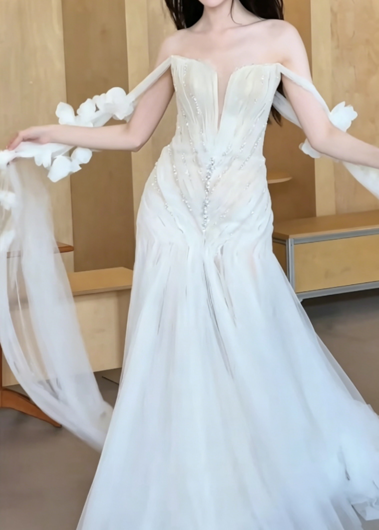 Dreamy Off-Shoulder Ivory Wedding Dress Beaded Applique Mermaid Bridal Dress GG6470