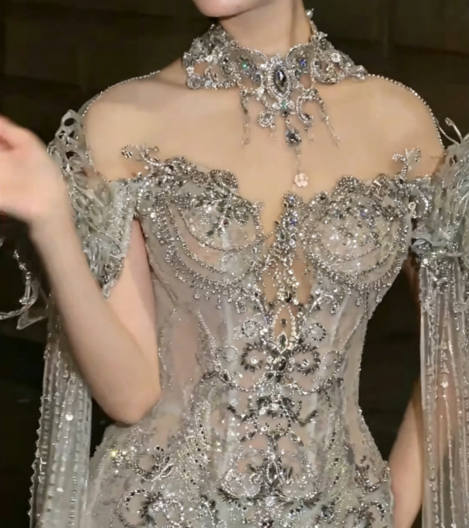 Luxurious Illusion Neck Beaded Wedding Dress Rhinestones Sequins Mermiad Bridal Dress GG6497
