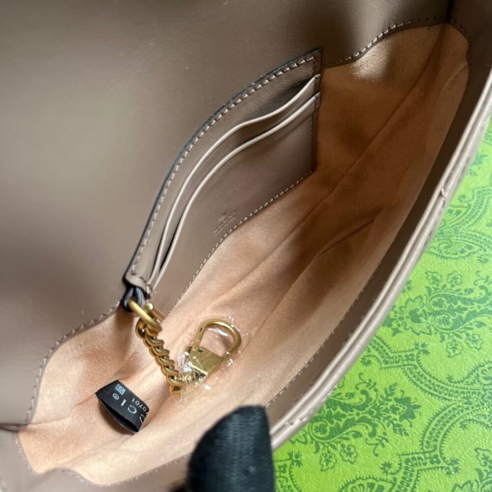 Gucci GG Marmont Matelassé Chain Mini Bag Beige 20Cm