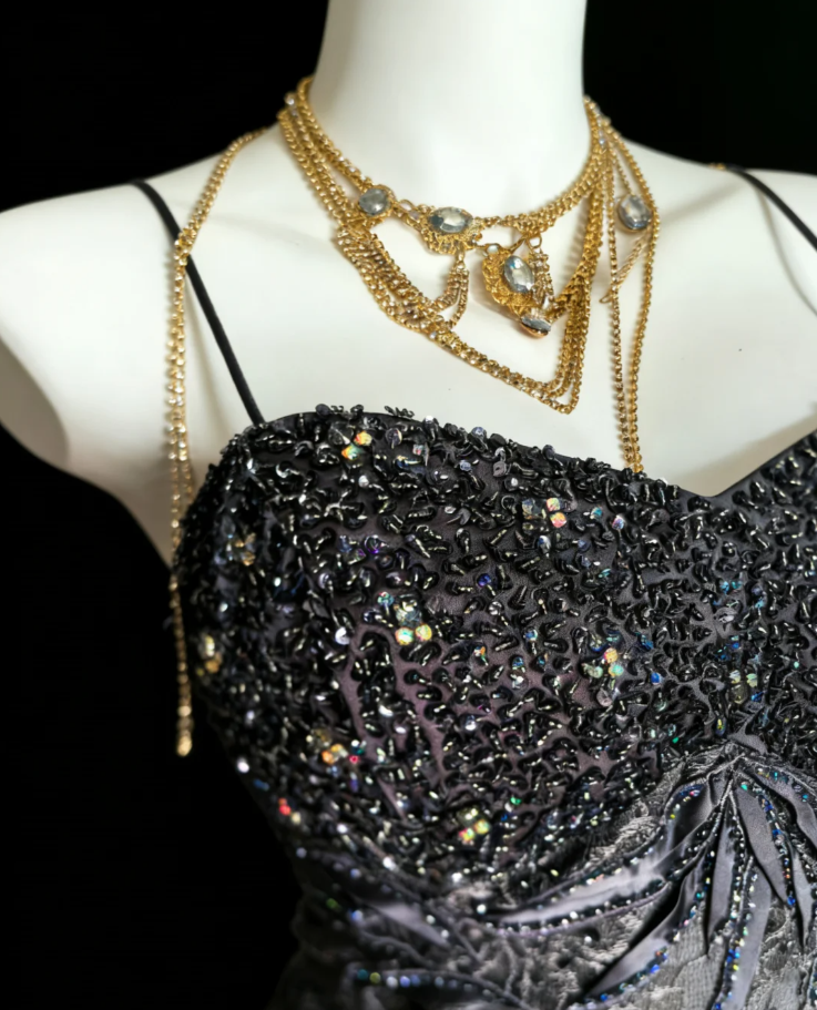 Gorgeous Spaghetti Straps Lace Beaded Mermaid Long Birthday Prom Dress Party Gown SP1636
