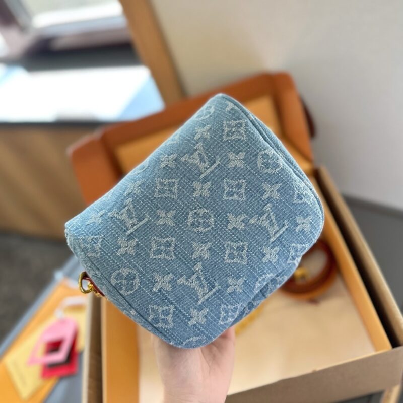 Louis Vuitton Mini Bumbag Monogram Denim Sky Blue 17Cm M83353