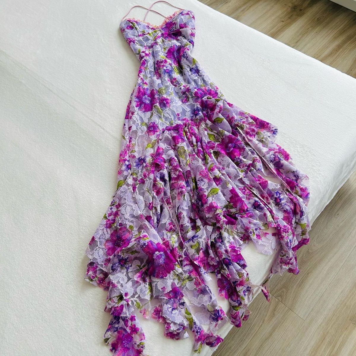 Pretty Spaghetti Straps Lace Floral Ruffle Long Prom Dress Evening Gown