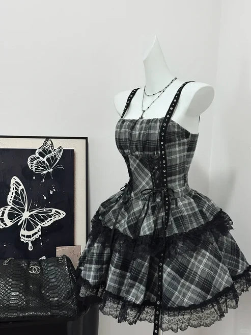 Vintage Black Plaid Design A-line Mini 15th Birthday Party Dress Tiered Homecoming Dress TP4046