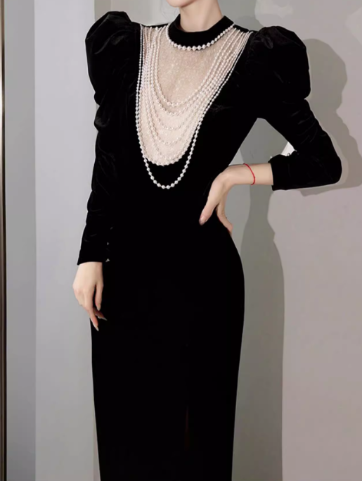 Vintage-Inspired Black Velvet Sheath Puff Sleeves Layered Pearl Neckline High Slit Evening Gown TP5266