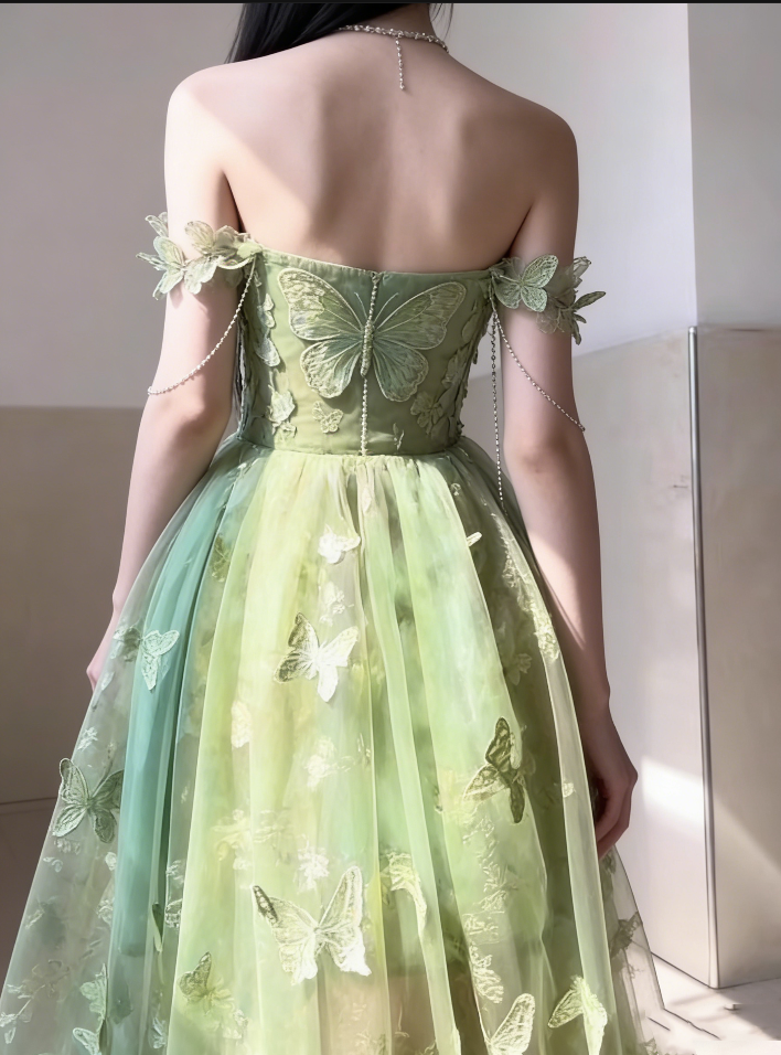 Romantic Green Off-the-shoulder Tulle 3D Butterfly Appliques Sweet 15 Quinceanera Ball Gown TP5672