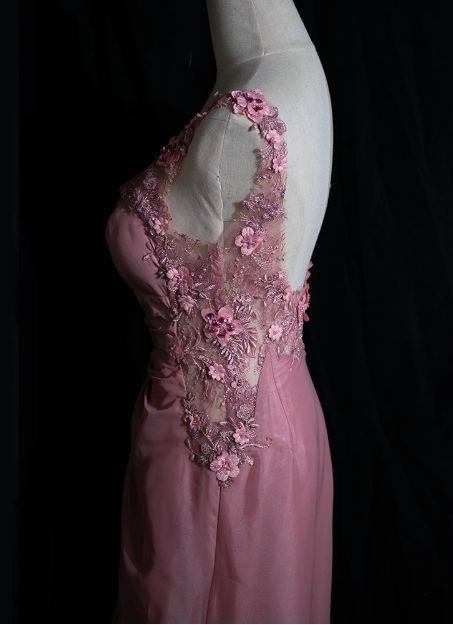 Retro V Neck Sleeveless Pink Beaded 3D Appliques Long Prom Dress Backless Mermaid Birthday Party Dress SP491