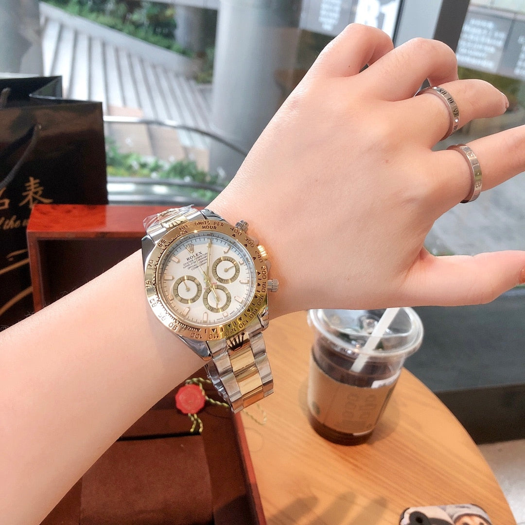 Rolex Cosmograph Daytona Stainless Steel Gold White 40Mm