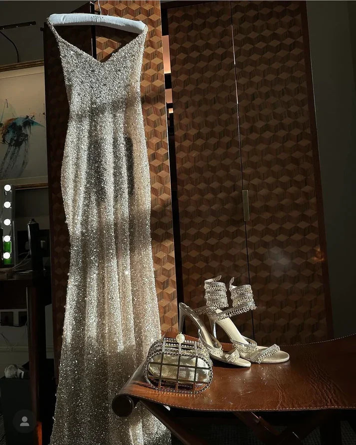 Enchanting Silvery Shiny Sequin Mermaid Halter-neck Long Prom Dress Evening Dress TP4318