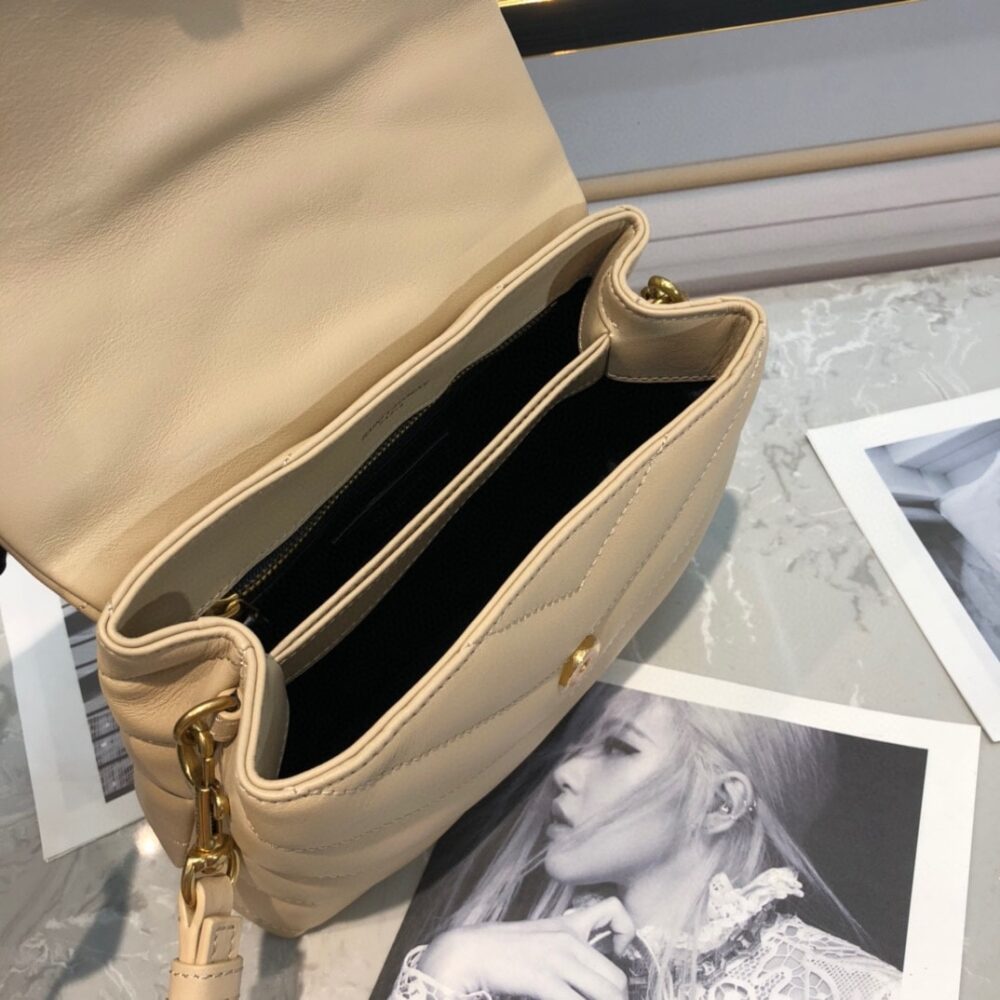 Saint Laurent Loulou Toy Strap Bag In Quilted Y Beige 20Cm 678401DV7072721