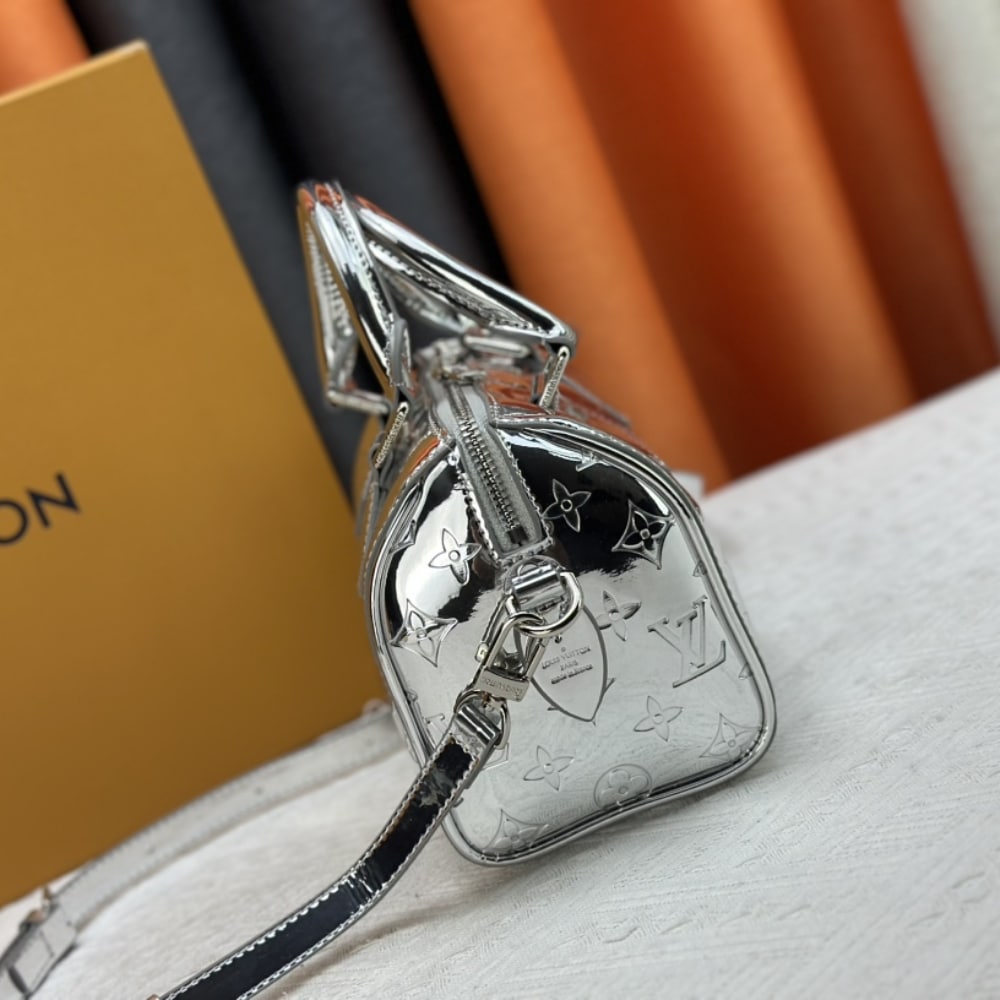 Louis Vuitton Speedy Bandoulière 20 Silver 20Cm M11987