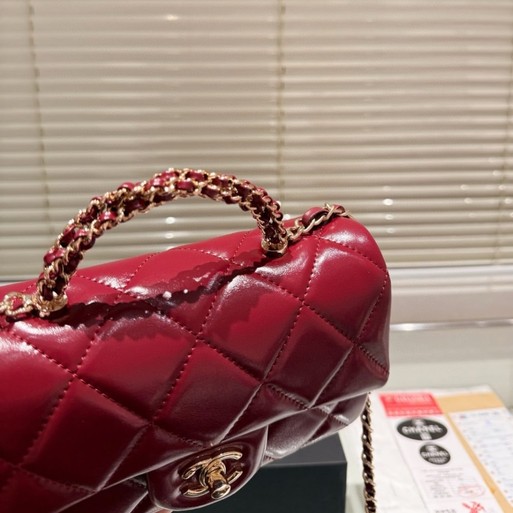 Chanel Classic Mini Flap Bag With Chain In Burgundy 21Cm
