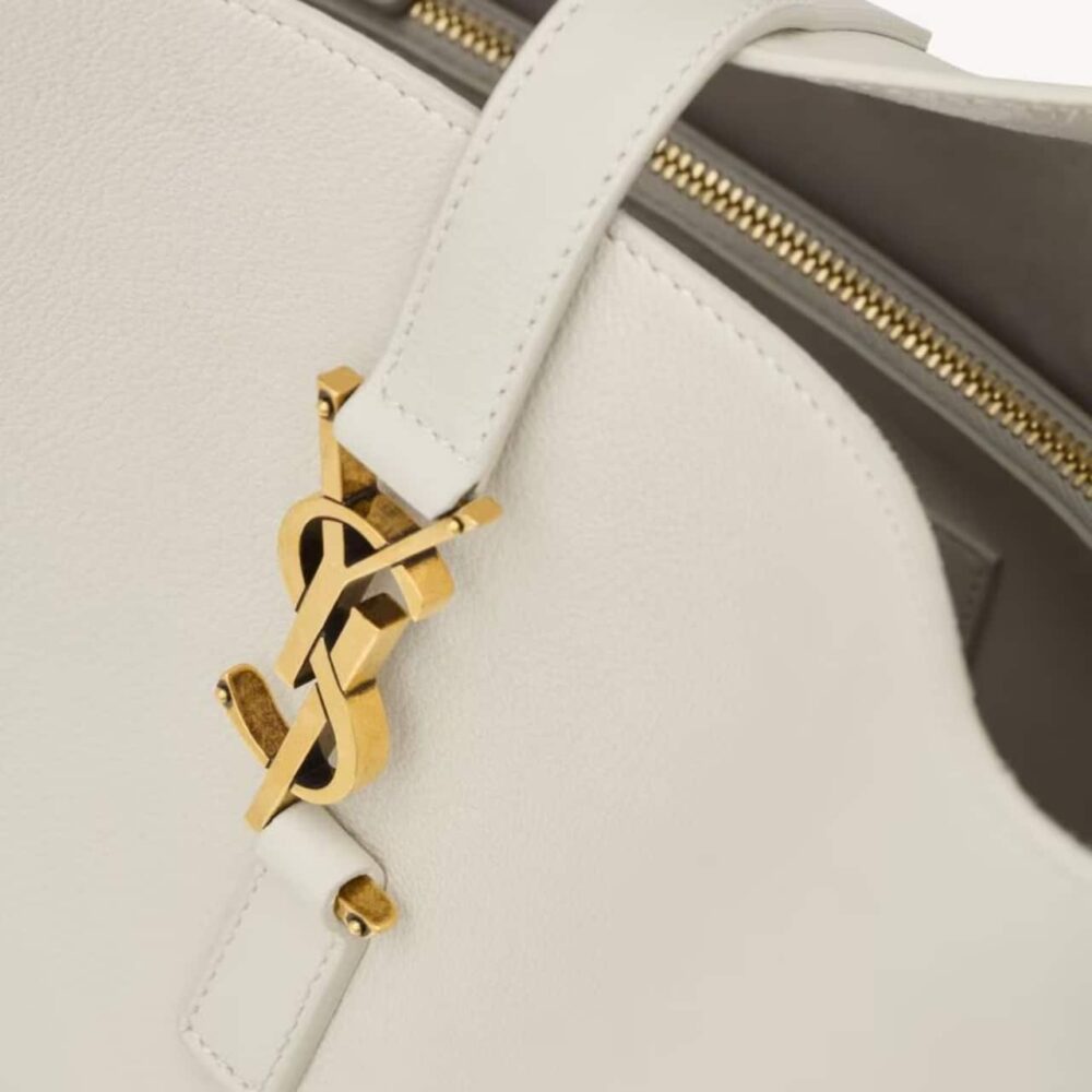 YSL Le 5 À 7 Supple Large In Grained White 31Cm 753837AAAUQ9207