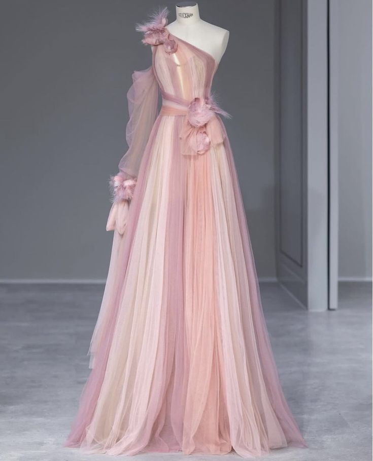 Gradient Pink Special One Shoulder Tulle Long Evening Gowns TP1495