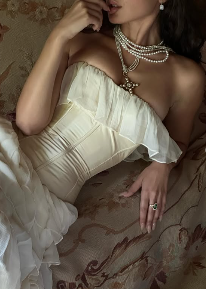 Elegant Ivory Strapless A-Line Tulle Wedding Dress TP2034