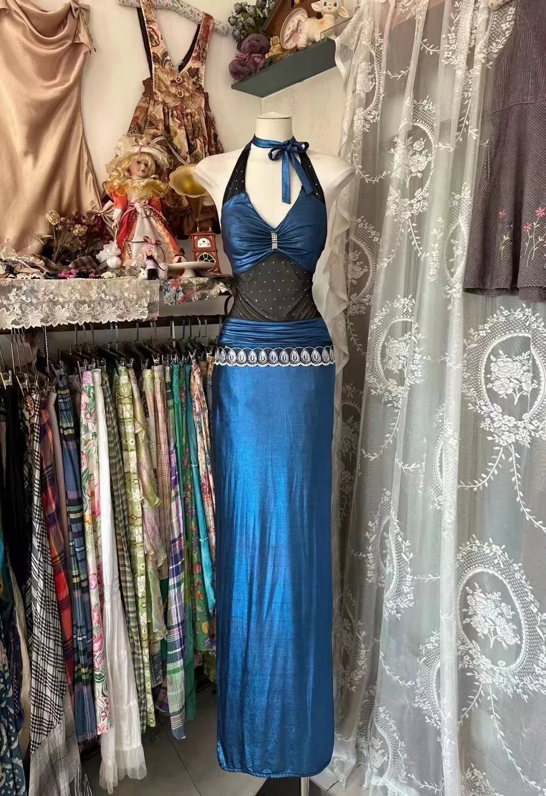 Vintage Mermaid Halter Neck Sleeveless Satin Long Prom Dress Evening Dress TP2322