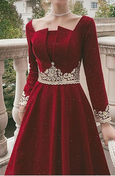 Pretty Red Velvet Beaded Appliques A Line Birthday Party Dress Long Evening Gown