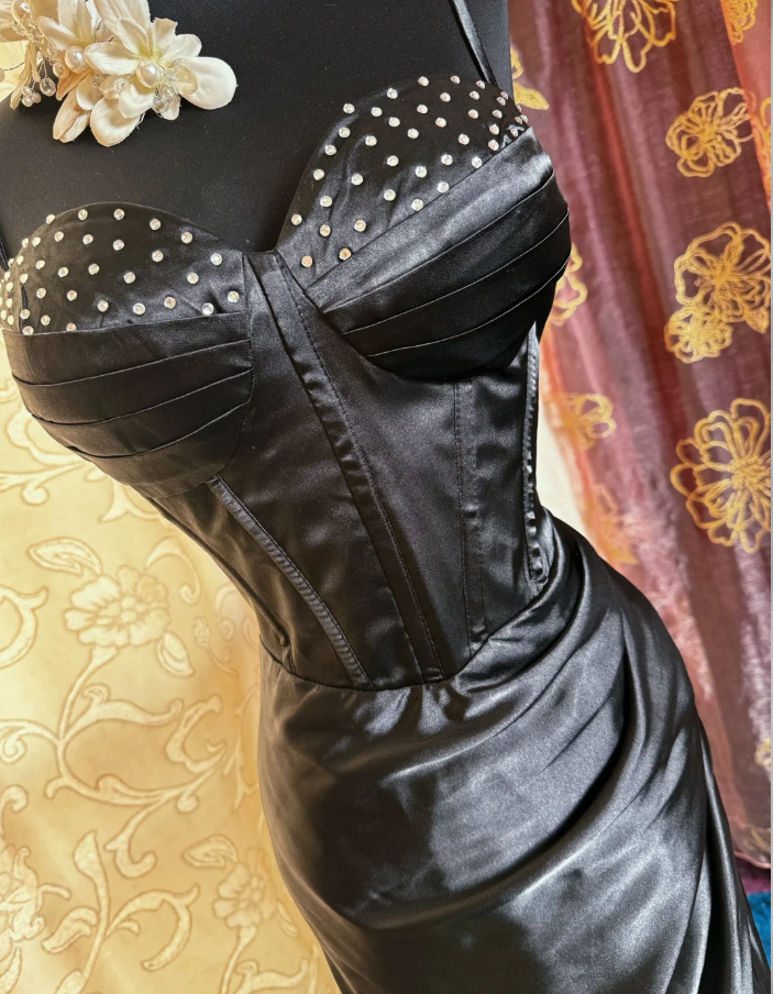 Fashion Black Spaghetti Straps Satin Beaded Mermaid Long Evening Dress Formal Wedding Guest Dress SP1614