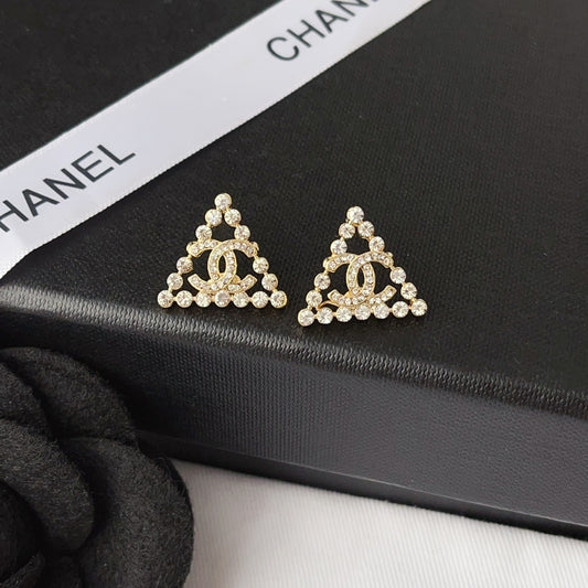 Chanel Cc Logo With Triangular Gemstones Gold Ab2468 B010203 Nk635