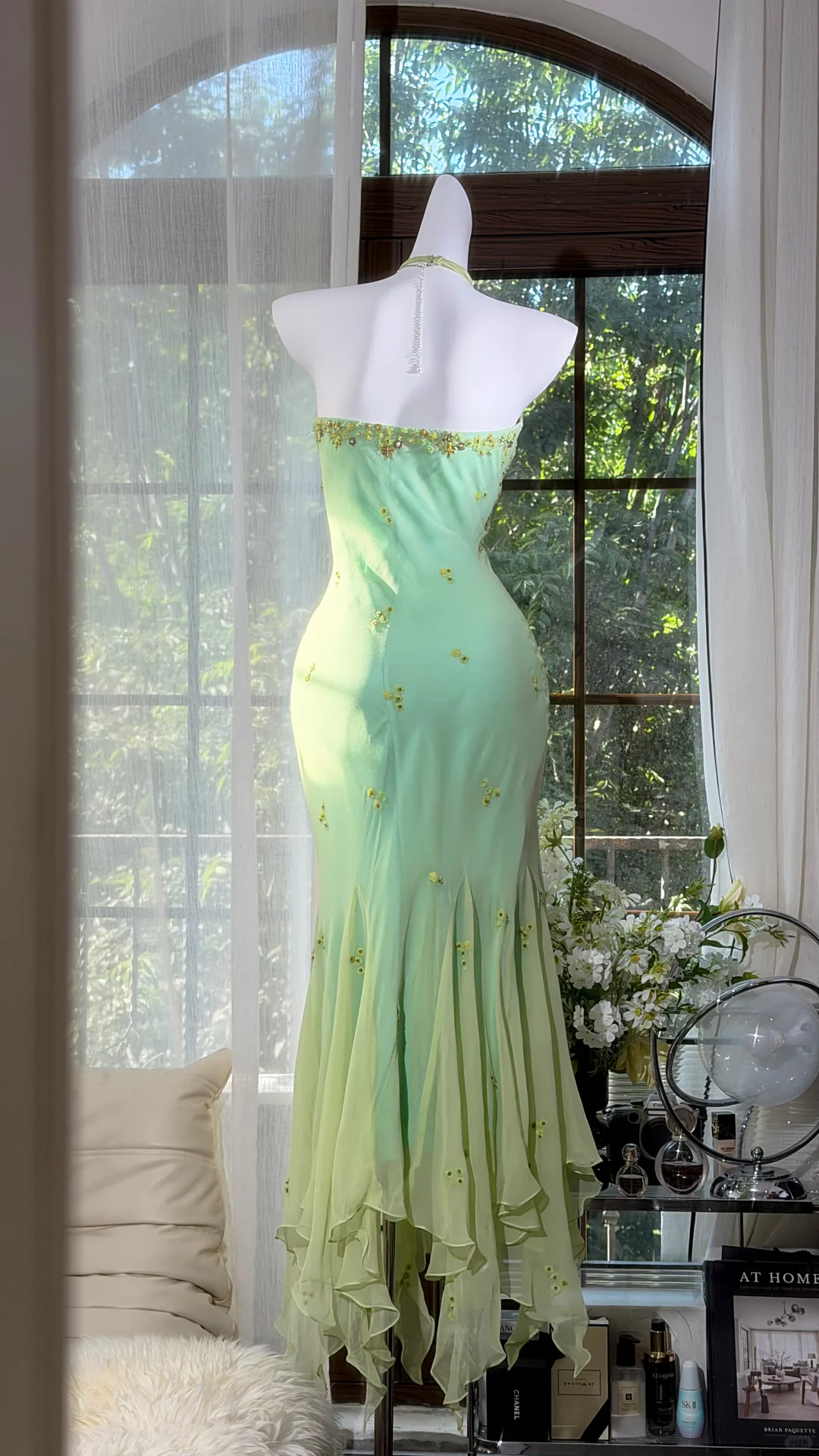 Vintage Pale Green Beaded Halter-Neck Mermaid Chiffon Matching Sheer Shawl Prom Dress TP5862