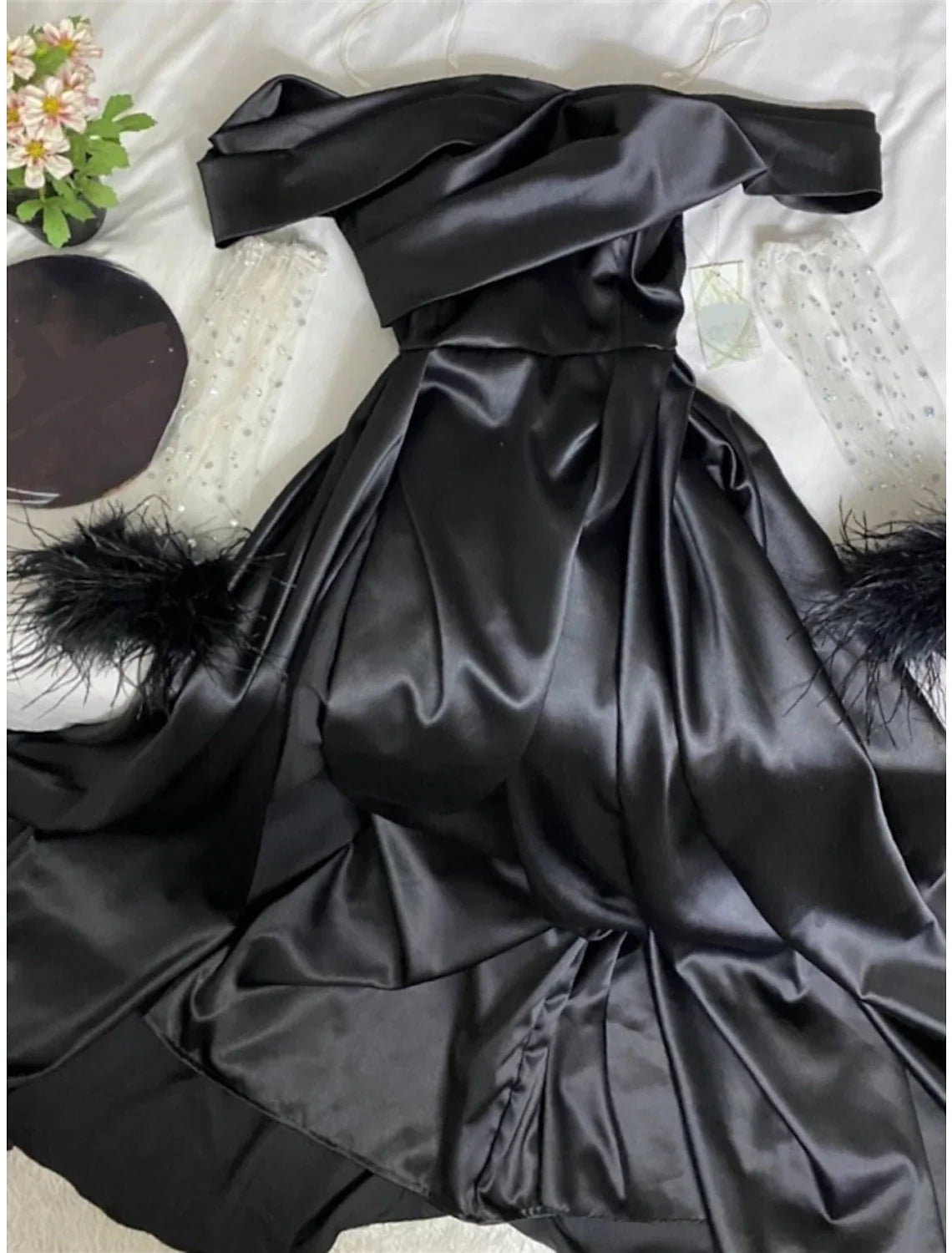 A-Line Evening Gown Elegant Dress Formal Black Dress Sweep / Brush Train Long Sleeve Off Shoulder Satin with Rhinestone Feather Pleats 2026