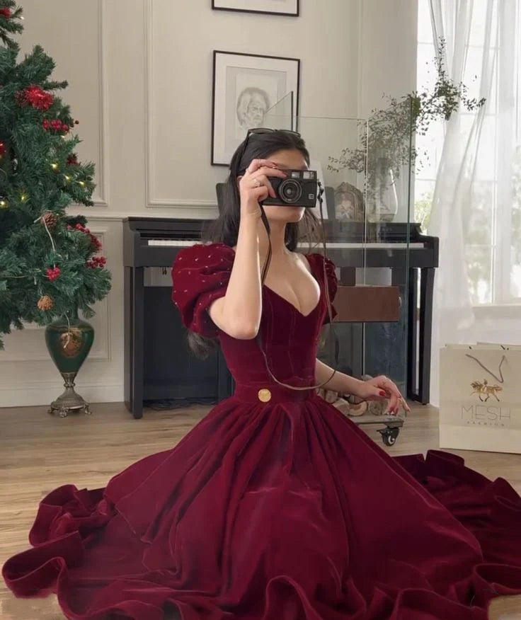 Burgundy Velvet V Neck Short Puff Sleeve Beaded A-Line Long Floor Length Ball Gown Evening Dress Christmas Party Dress gh3042