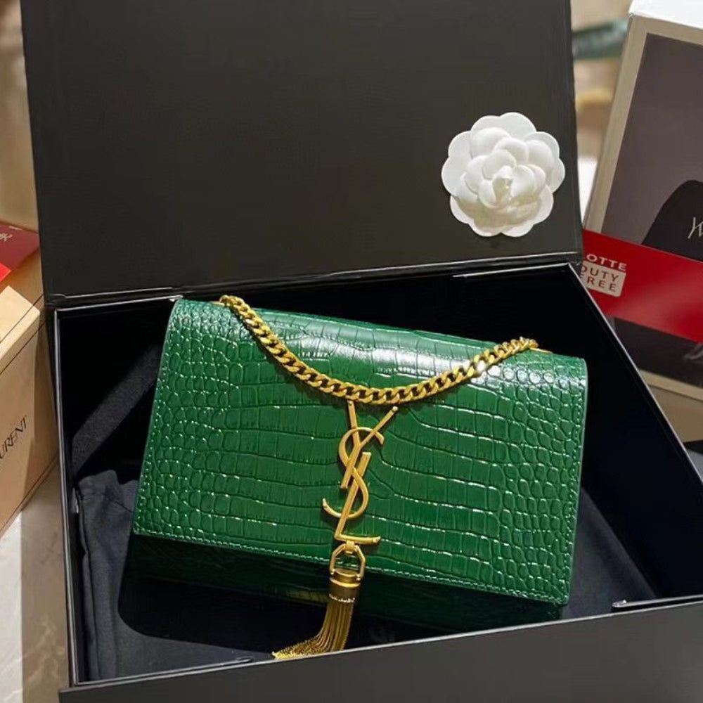 Saint Laurent Kate Tassel Medium With Gold Hardware Green 22Cm