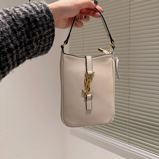 Saint Laurent Le 5 A 7 Mini Vertical Bag Cream 18Cm
