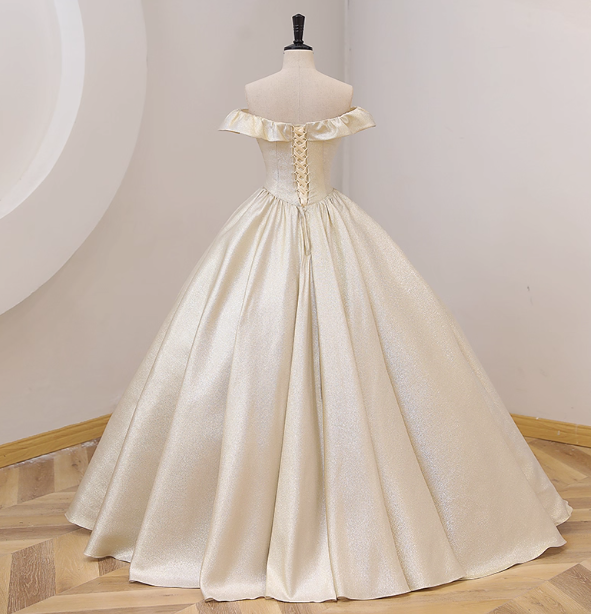 Elegant Vintage One-Shoulder Ruffle Shiny Satin Ball Gown Evening Dresses Sweet 16 Dresses