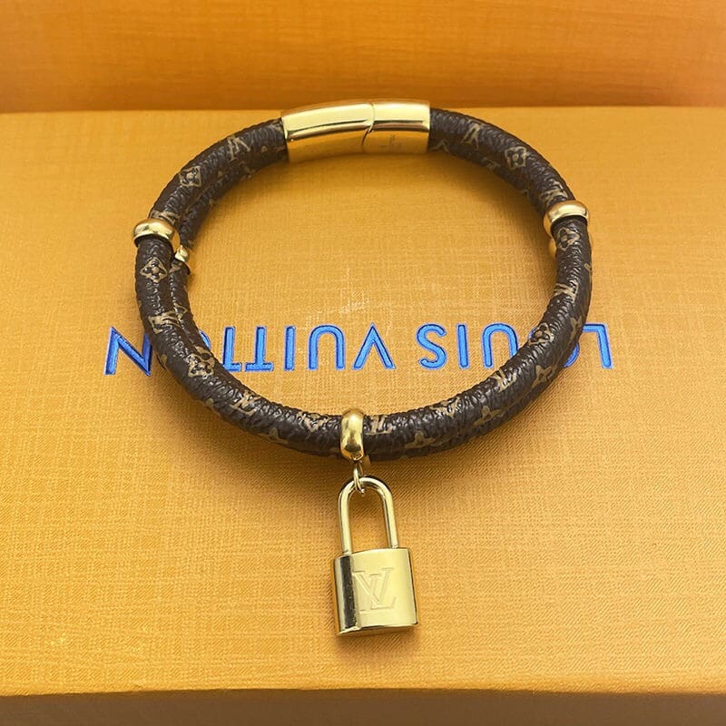 Louis Vuitton Keep It Twice Bracelet M8109E