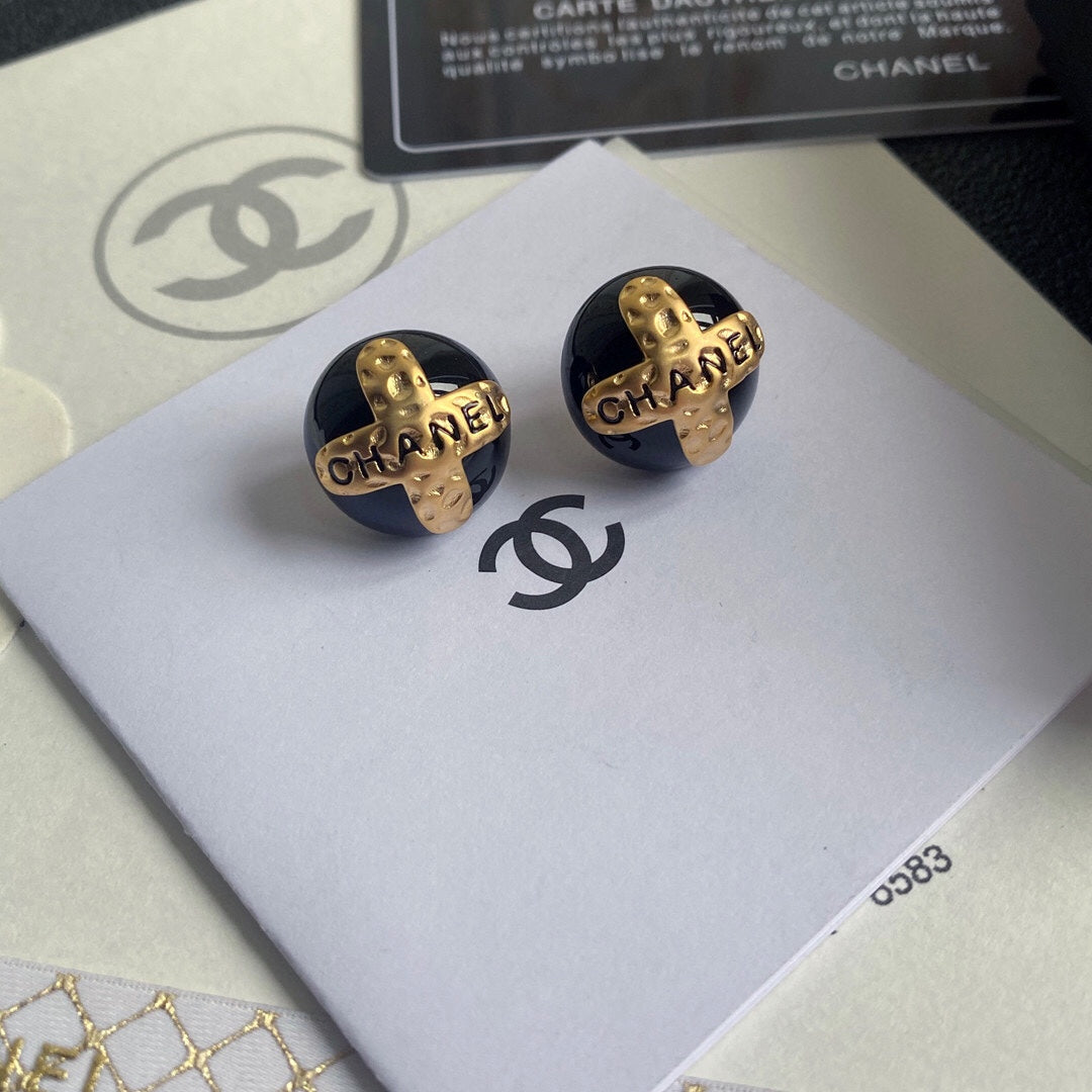 EN – Lux Earring Chanel 004