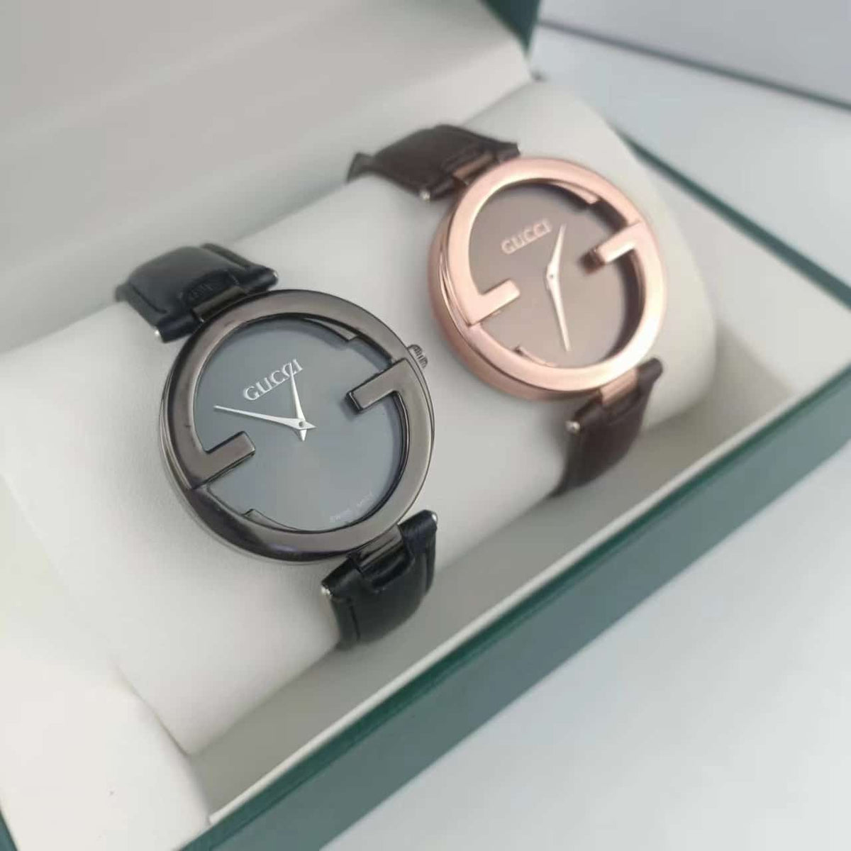 Gucci Interlocking Watch Black Dial 29Mm