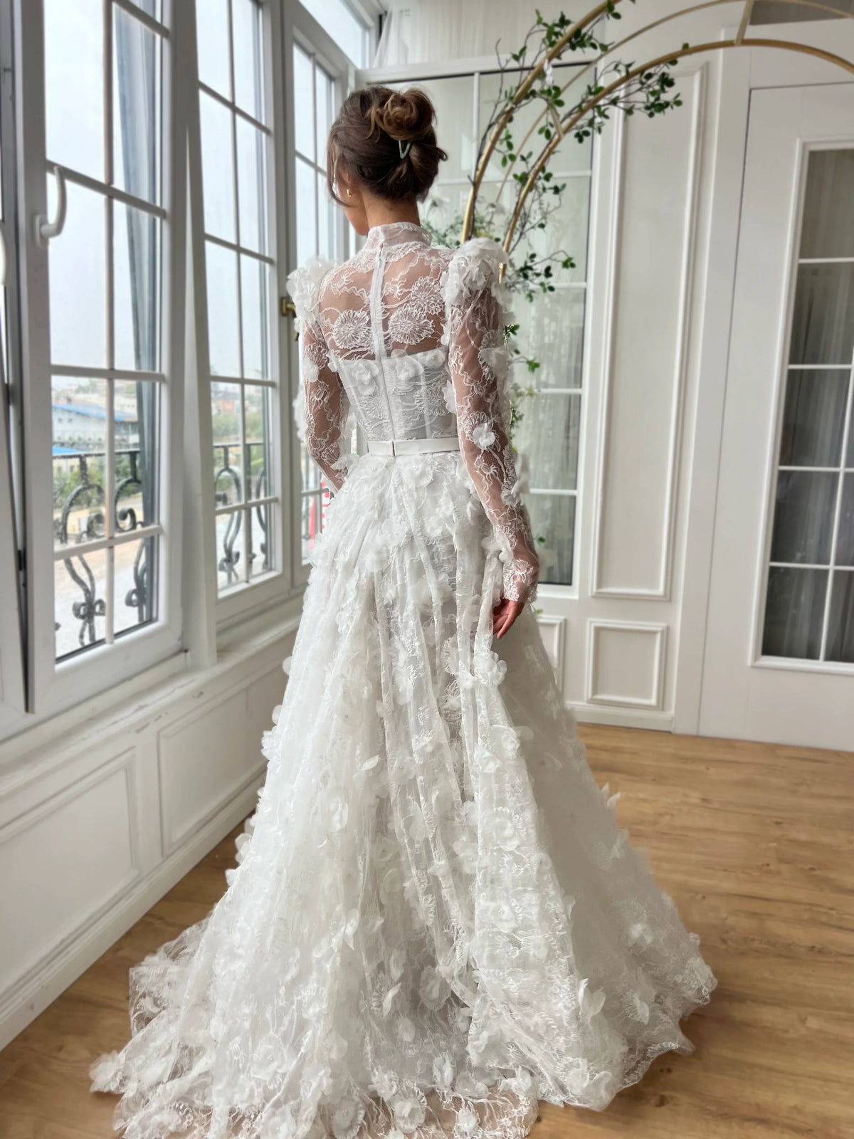 Elegant Ivory Strapless Sweetheart 3D Floral Sparkly Mermaid Detachable Tulle Beaded Long Train Wedding Dress TP5908
