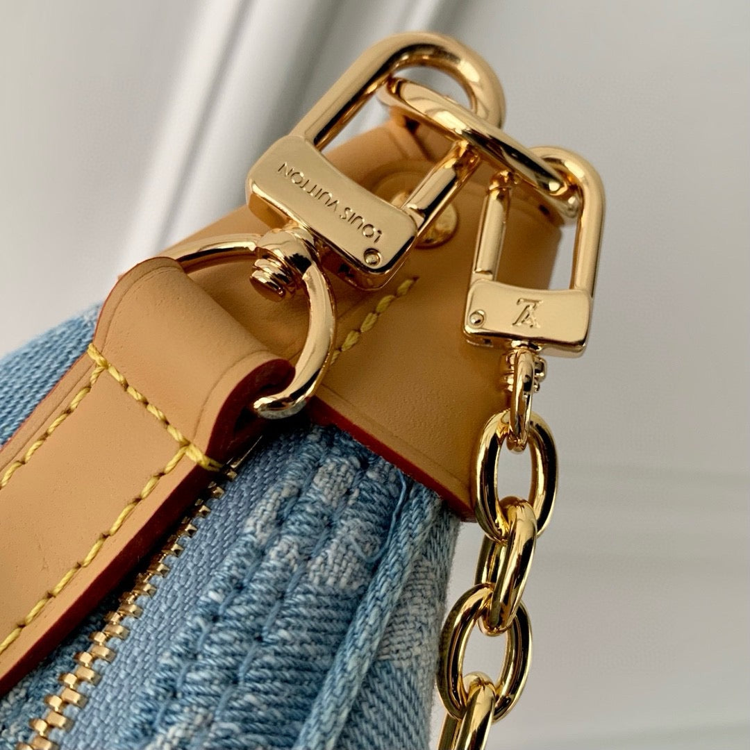 Louis Vuitton M24846 Loop