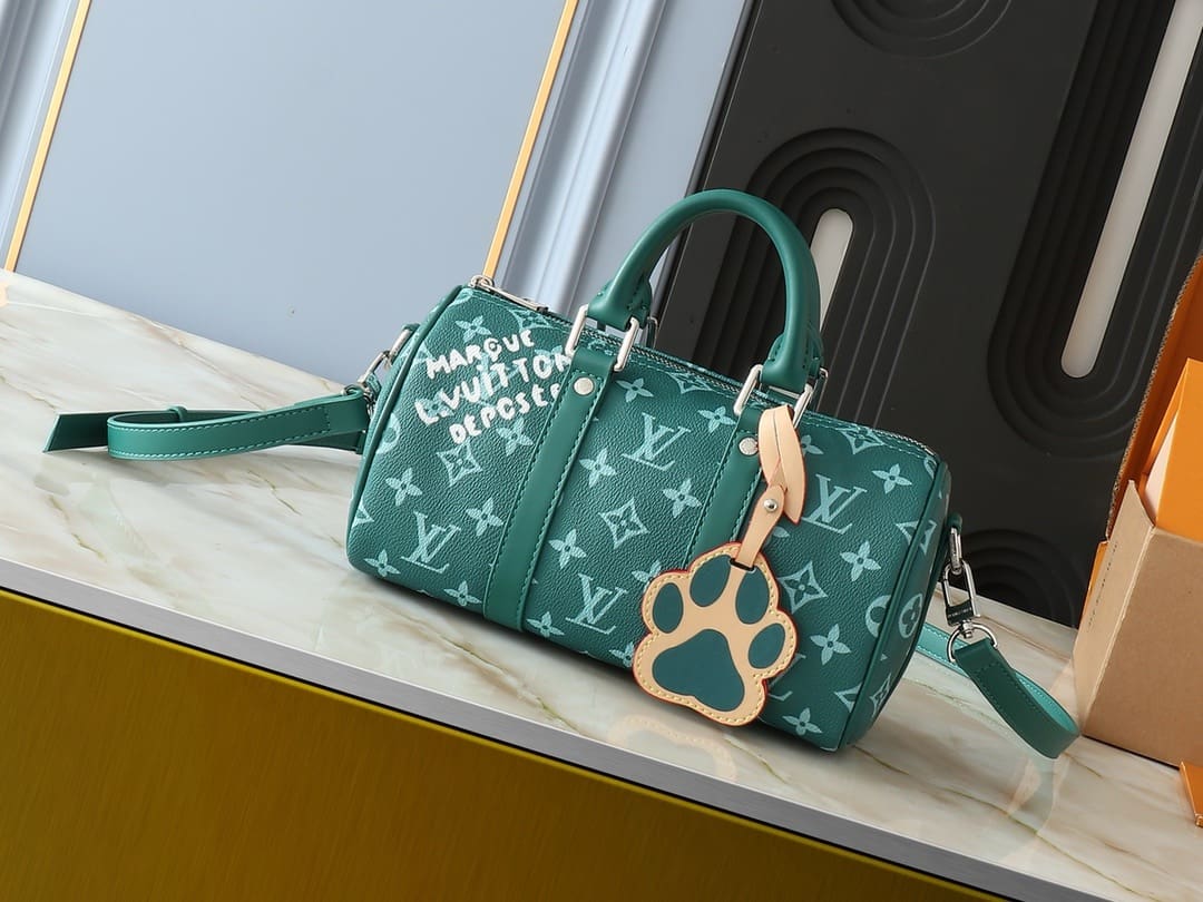 Louis Vuitton M12684 Keepall Bandoulière 25