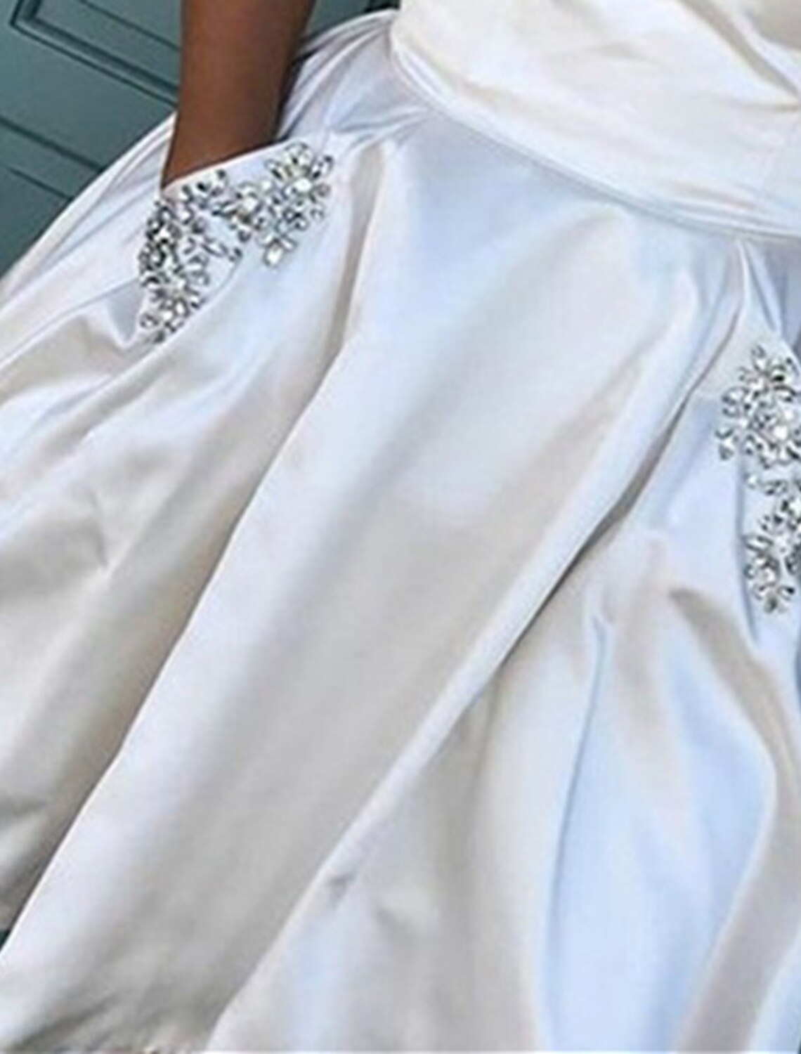 A-Line Homecoming Dresses Little White Dresses Dress Holiday Graduation Short / Mini Sleeveless Strapless Pocket Satin with Rhinestone