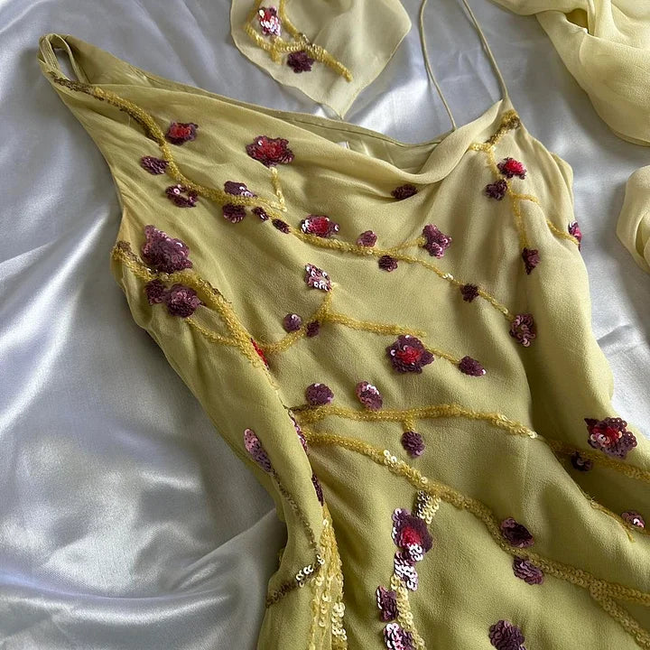 Yellow Green Gorgeous Exquisite Vintage Embroidered Spaghetti Strap Long Ball Gowns Prom Dresses Prom Gowns