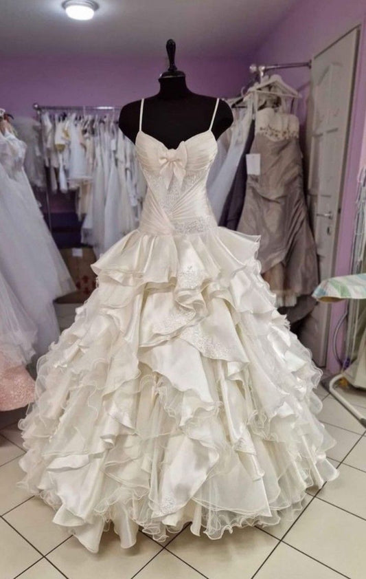 A Line Long Satin Lace Wedding Dress Spaghetti Straps Bridal Gown