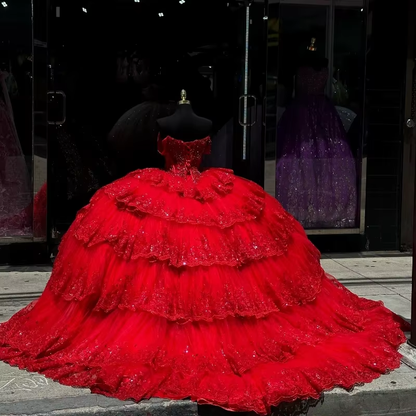 Luxury Red Quinceanera Dress with Crystal Beading Lace Appliques Sweet 16 15 Ball Gown