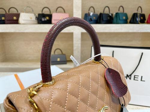 Chanel Cocohandle