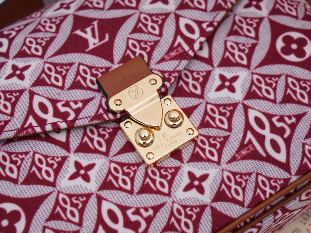 LV By The Pool Pochette Métis