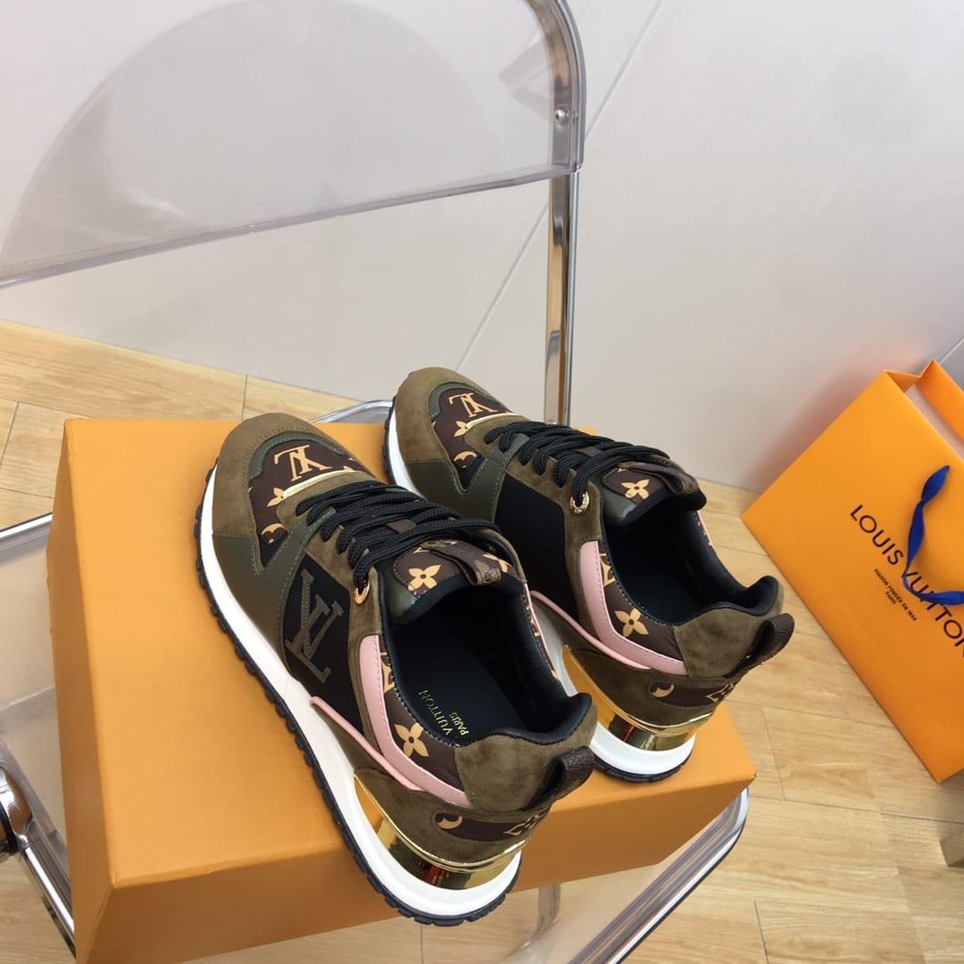 Louis Vuitton Neo Run Away Sneaker Brown 1AAP4P
