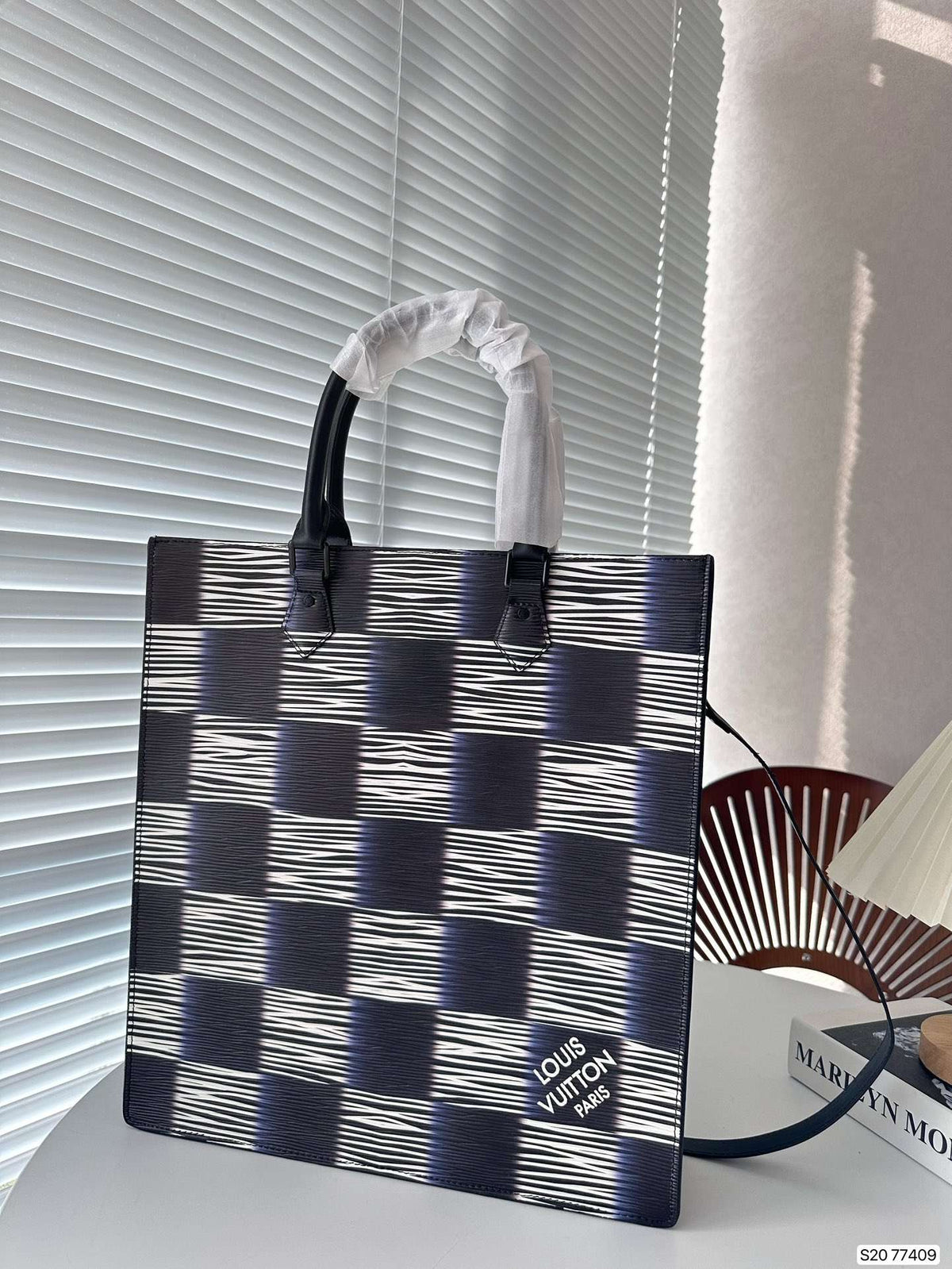 LOUIS VUITTON Sac Plat Multicolor M23957