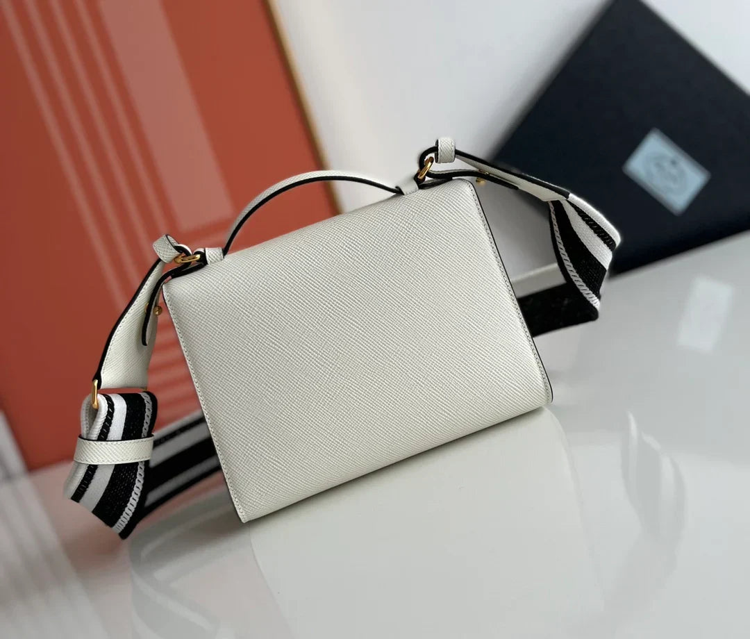 Prada Monochrome Saffiano 21 Leather Bag in White 21x14x6.5cm
