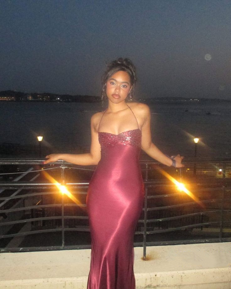 Fashion Halter Burgundy Satin Sequin Mermaid Long Wedding Guest Dress Formal Evening Dress Prom Gown