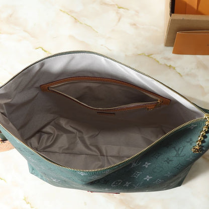 Louis Vuitton Vagabond Hobo Monogram Surplus Green 48Cm M27181