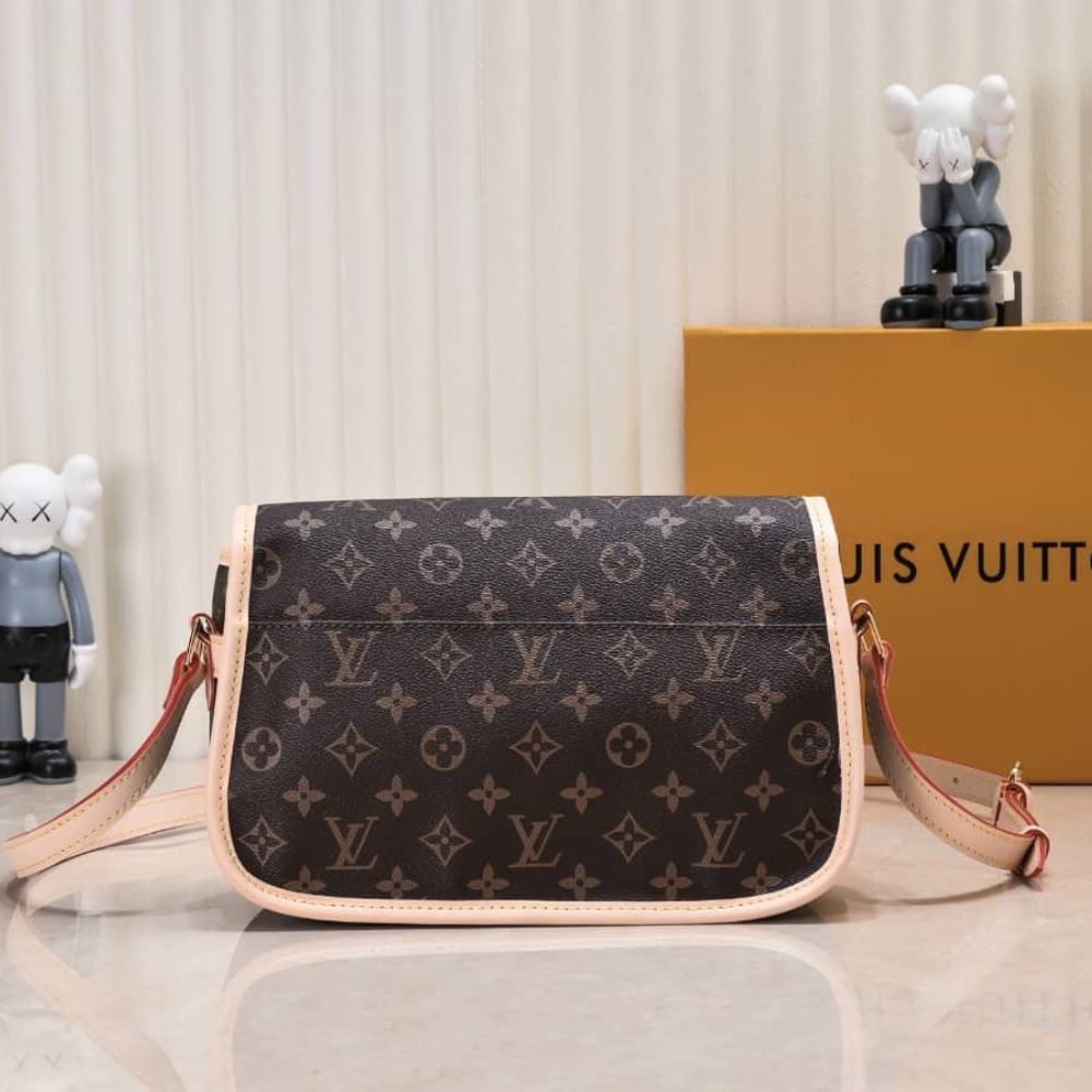 Louis Vuitton Monogram Canvas Sologne 26Cm Brown M42250
