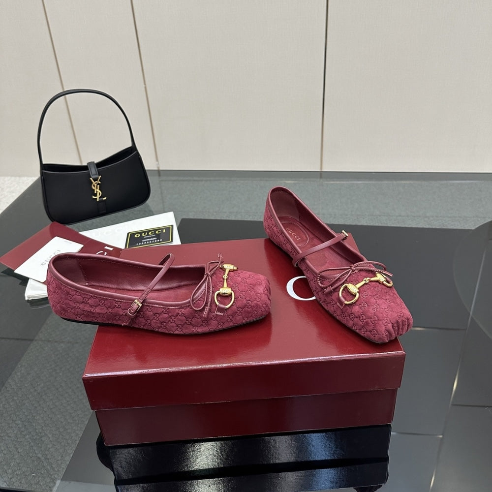 GUCCI WOMEN’S HORSEBIT BALLET FLAT RED 821220 FAD8F 8546