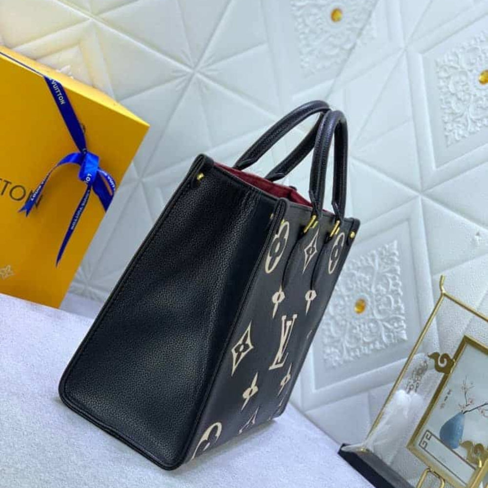 Louis Vuitton Onthego MM Black Cream 35Cm M45495