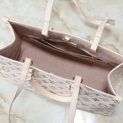 Louis Vuitton Onthego MM Dream Cream 35Cm